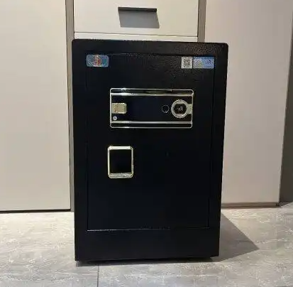 保险柜.jpg